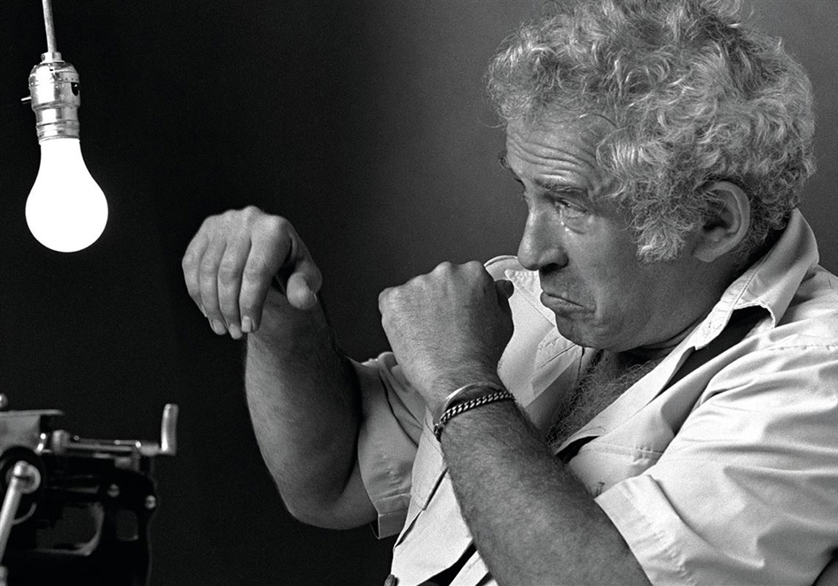 Featured image for “Kalemimin Ucunda”